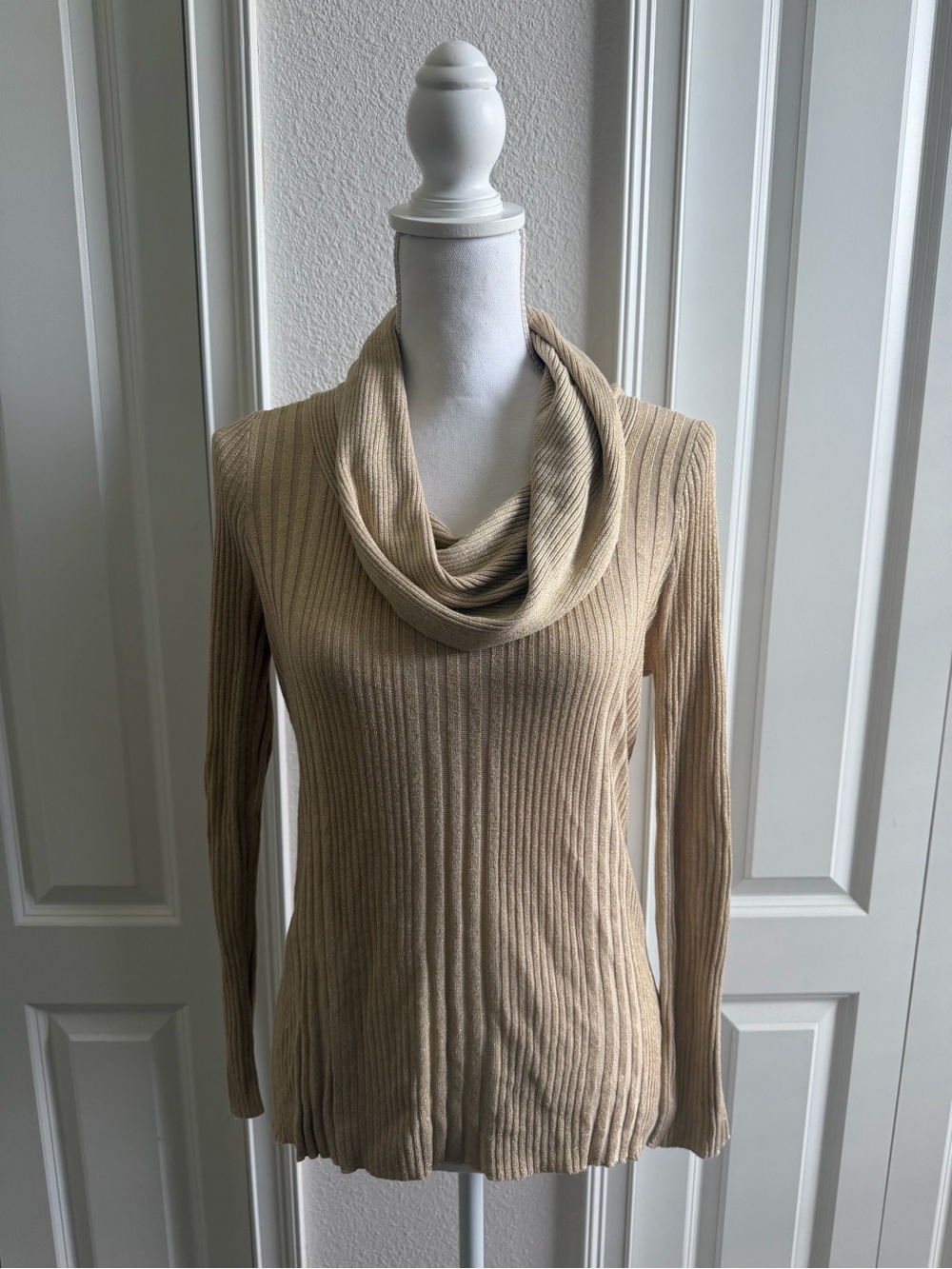 Joseph A Gold Metallic Ribbed Cowl Neck Sweater Women M Lurex